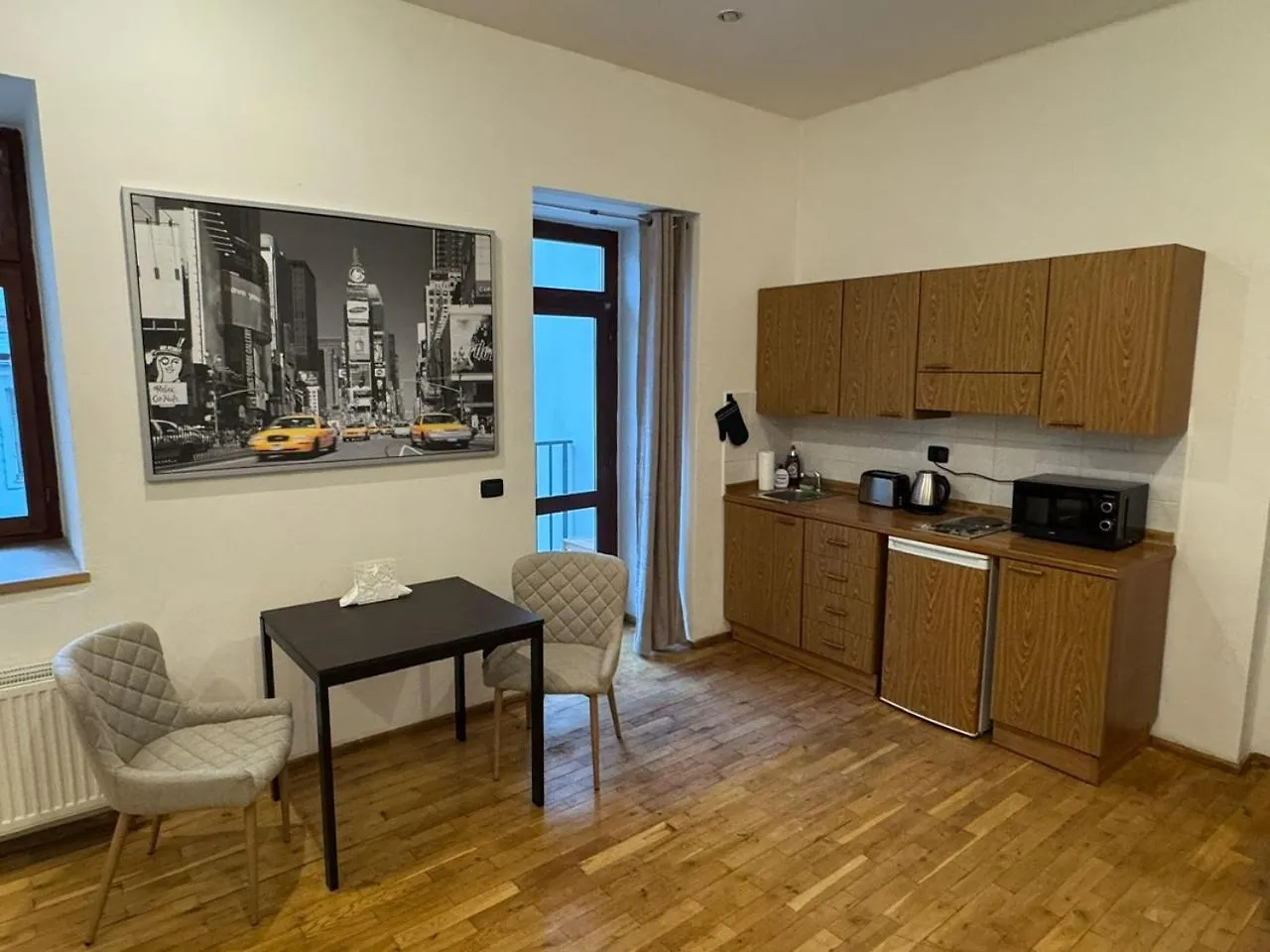 Cosy Studio With Terrace Near Florenc Praag Tsjechië